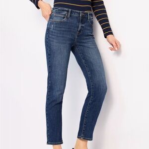 💥 Studio Blue Jeans